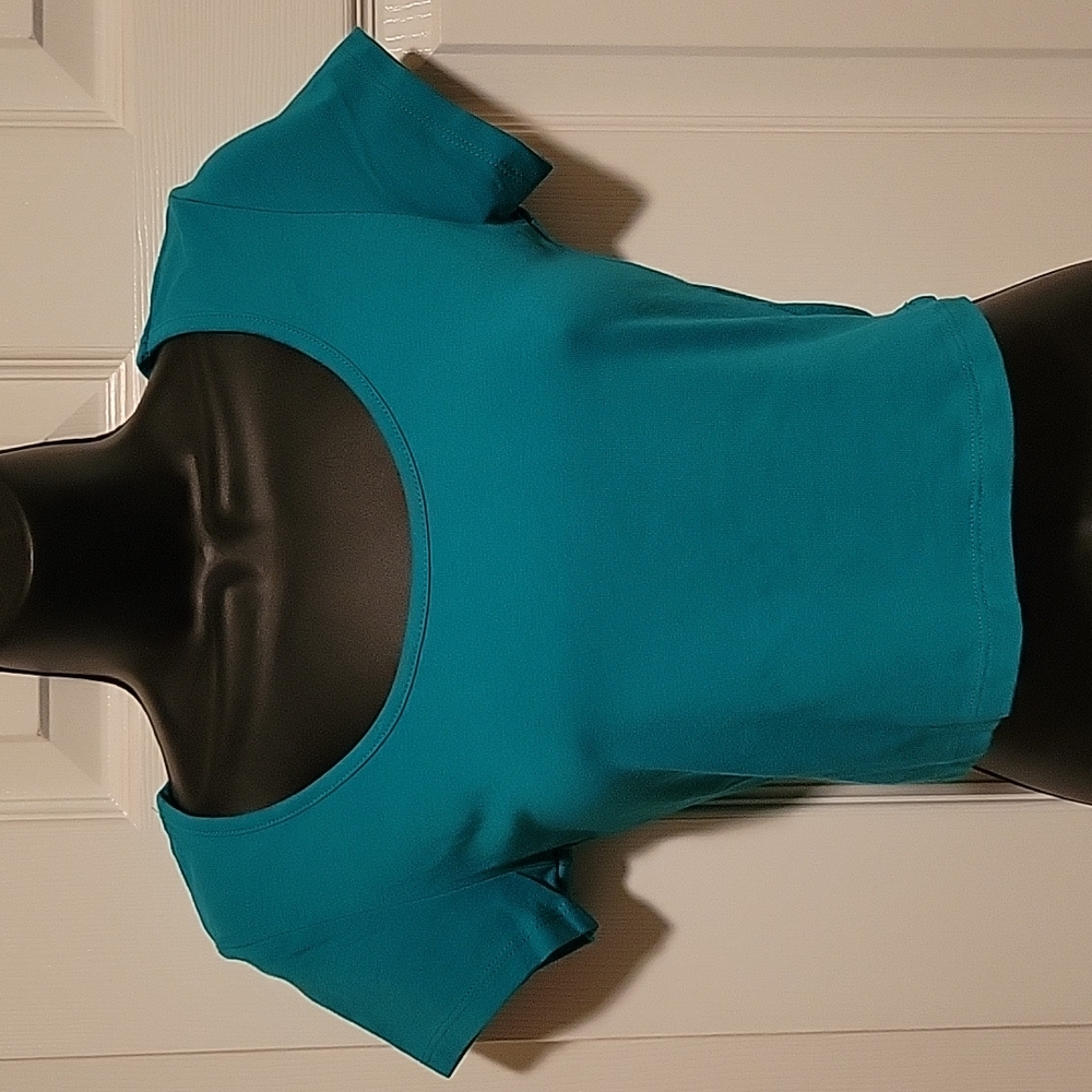 Crop top bundle - Picture 2 of 2